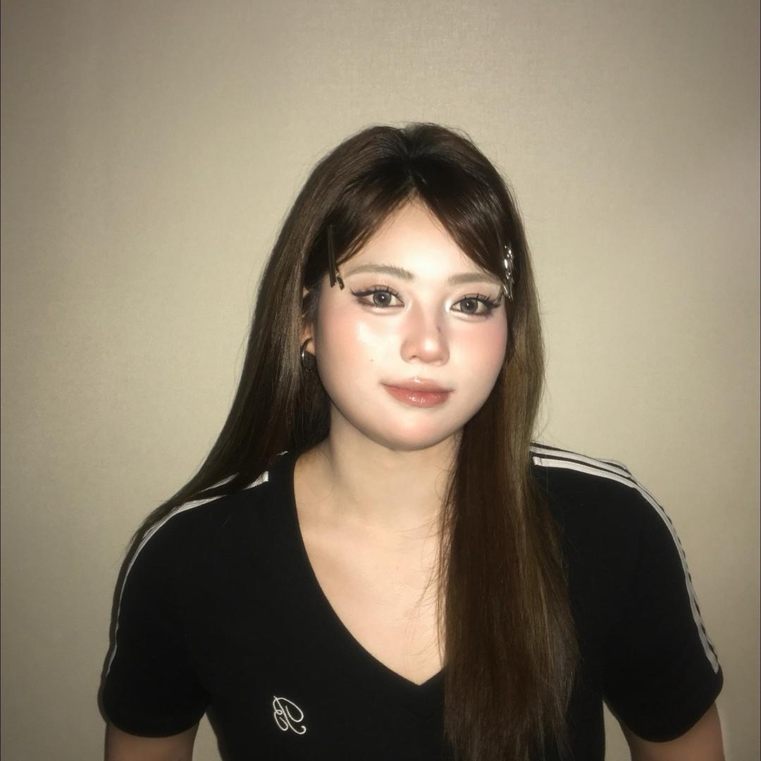 一只秋刀鱼