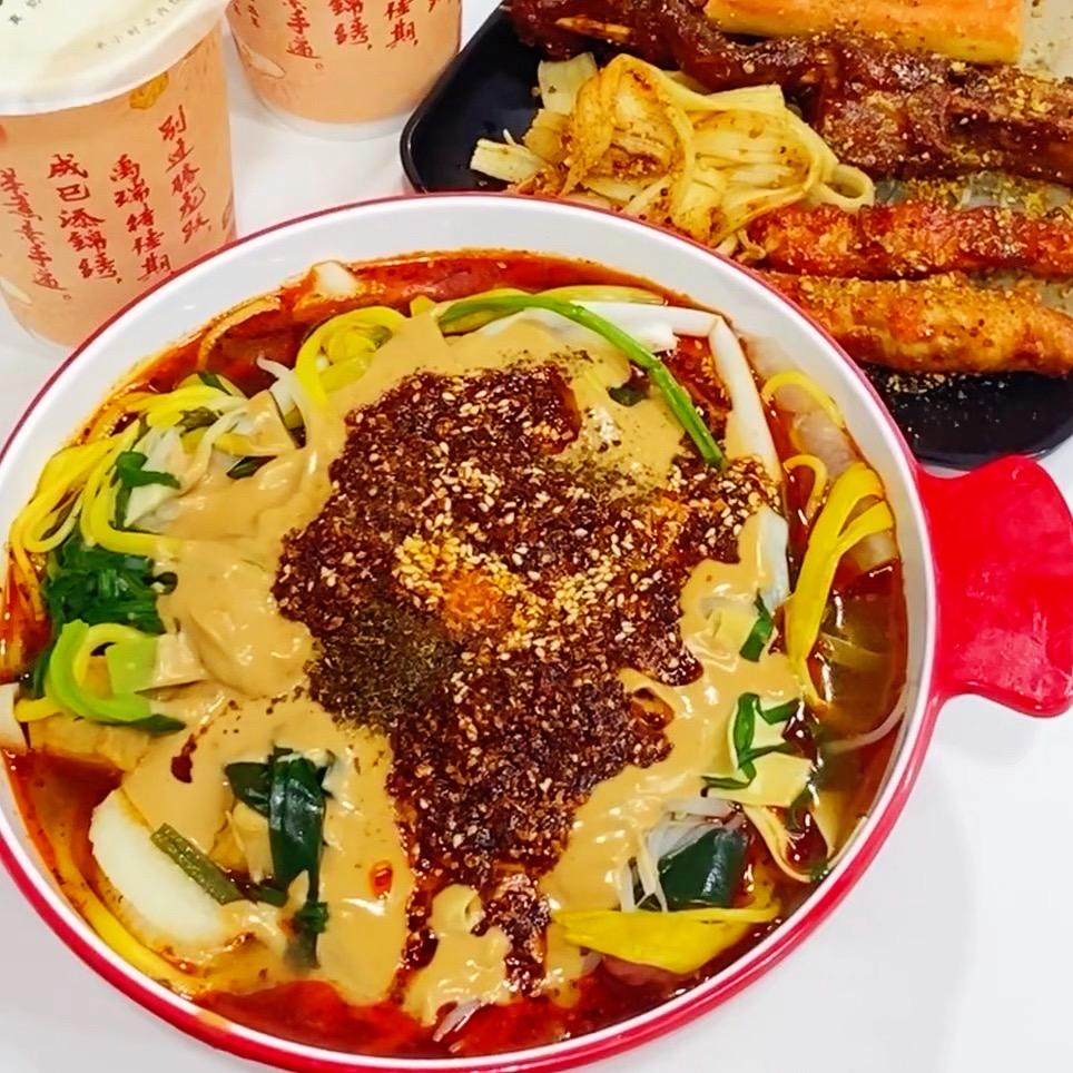 来客东北黏糊麻辣烫（吾悦店）