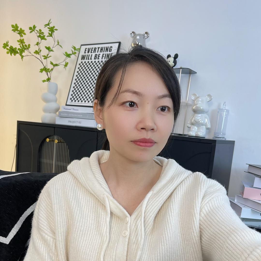 玲儿小跟班