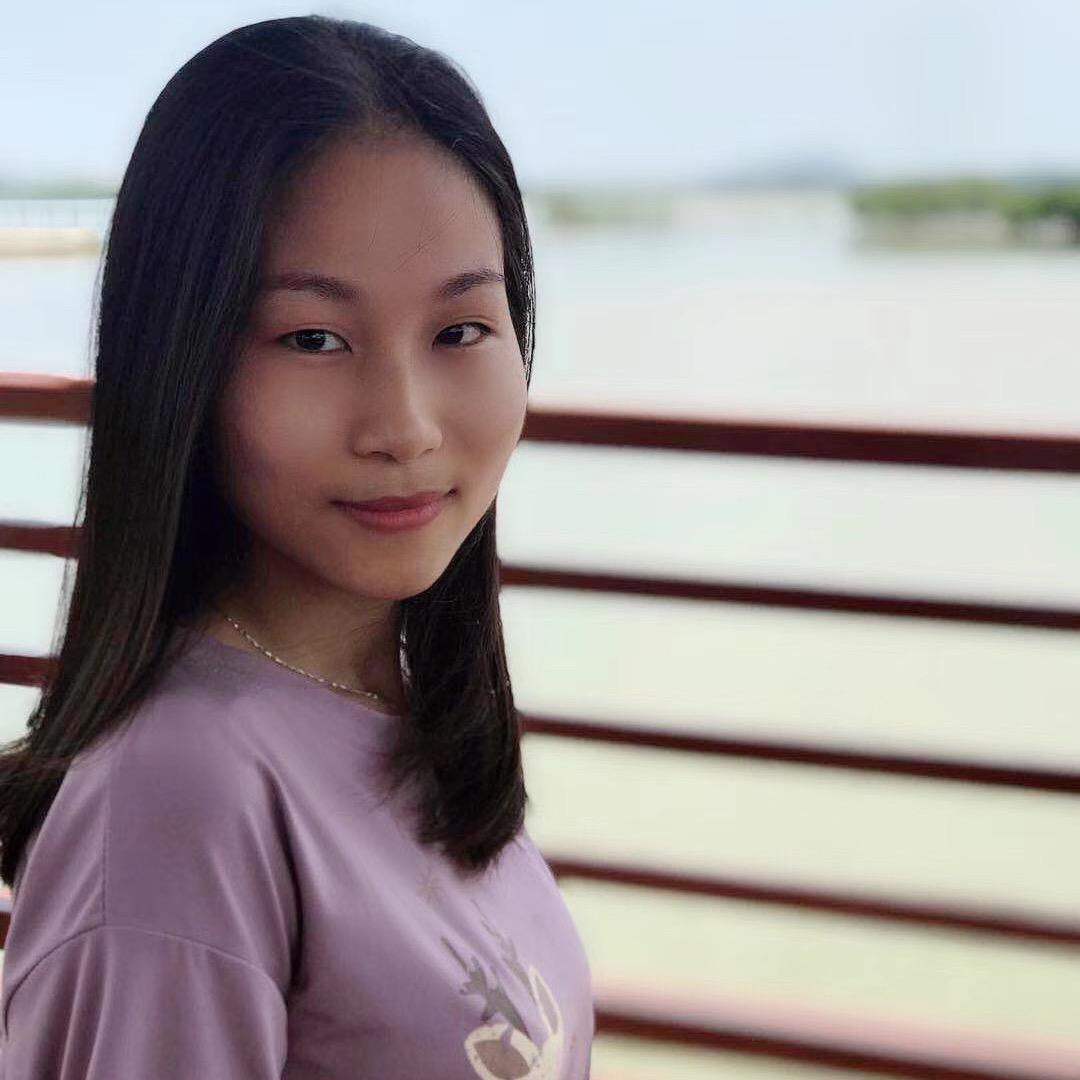 吴川陈记鲜牛粉一小婵