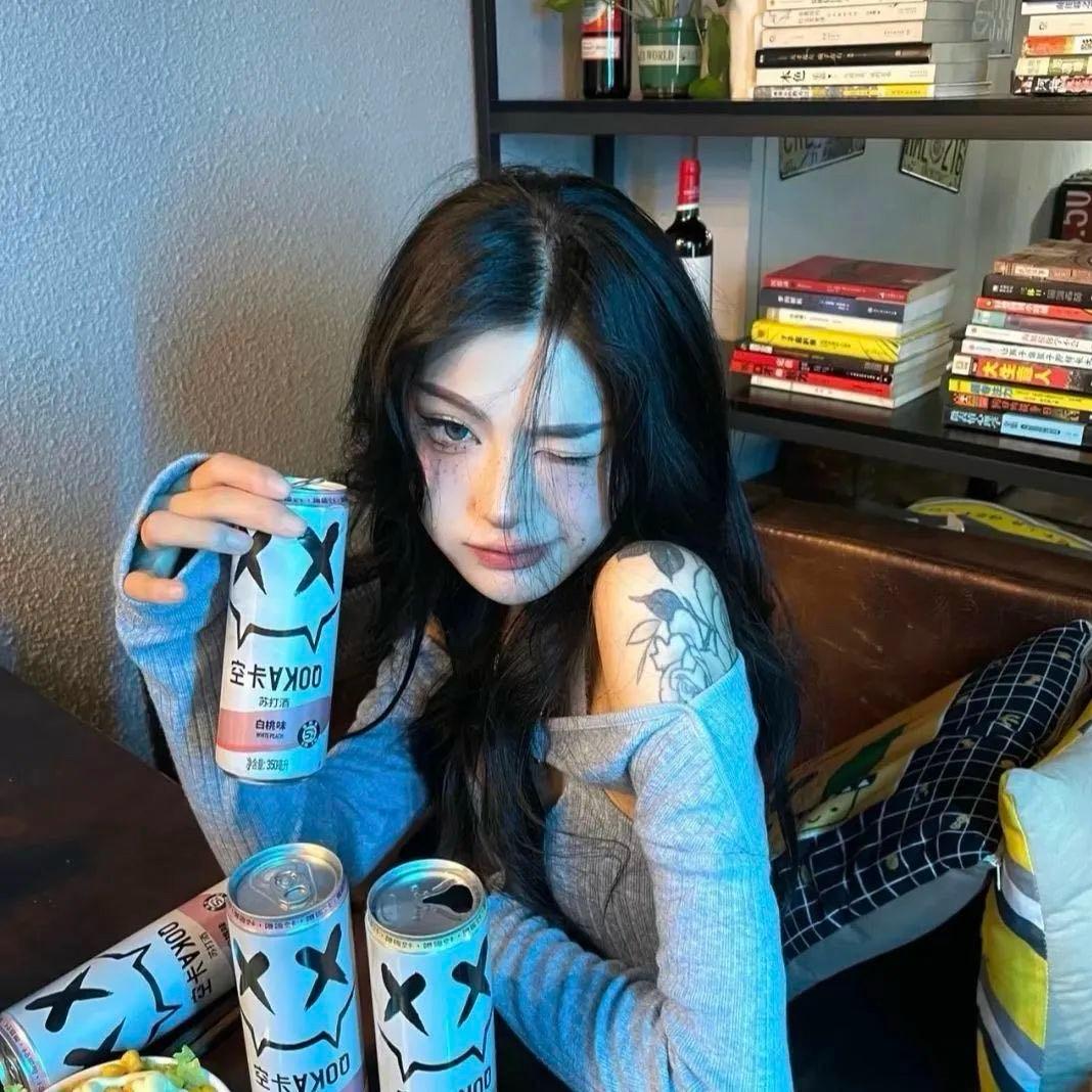 琳.