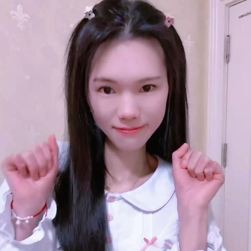 小猫吖💕