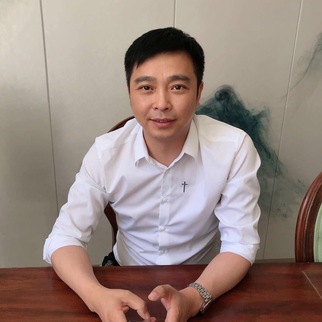 爱吃玉米地瓜粥的黄毛头像