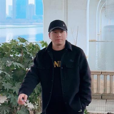 导演傅晓东房车旅行