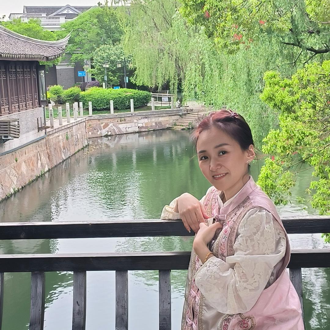 韩悦汐（关必回）