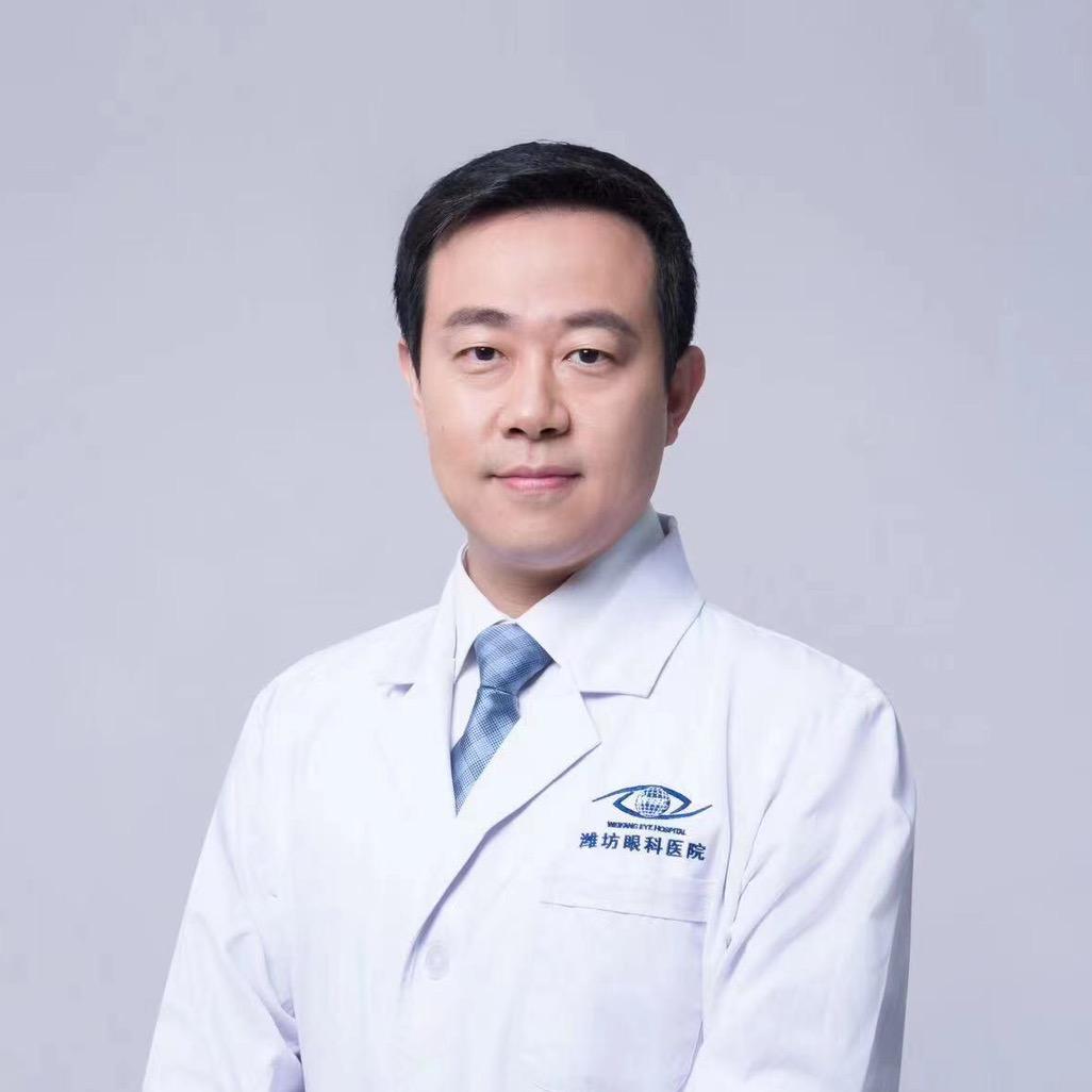 眼科医生张杰教授