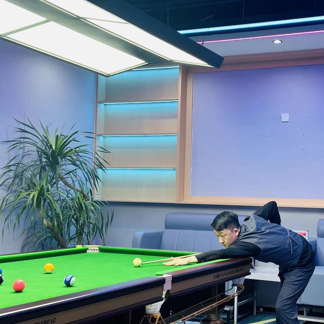 白炎潮台球（中山培训基地）