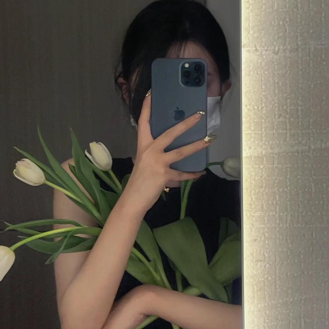 @乐意李🧸