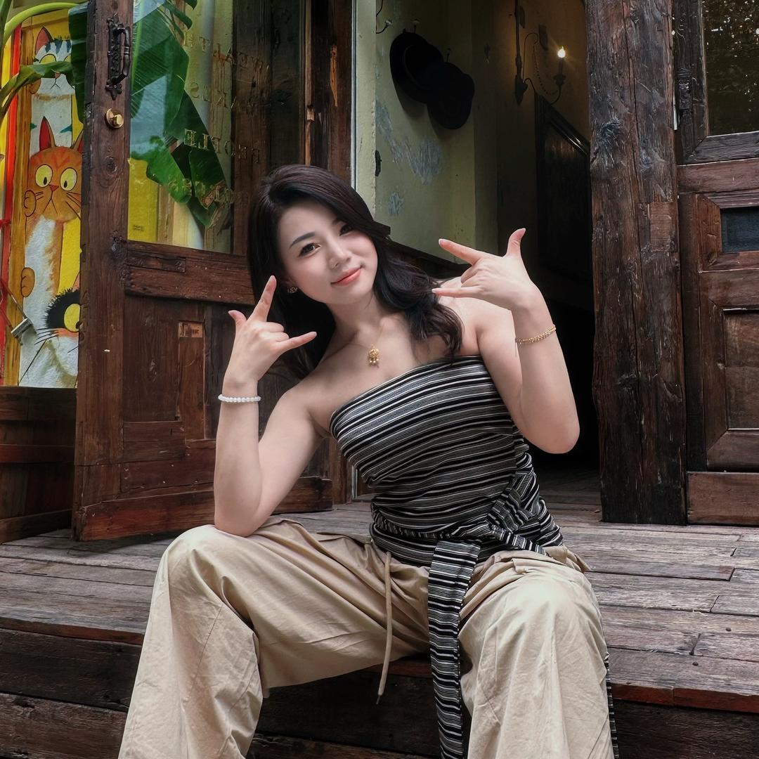 谭小姐