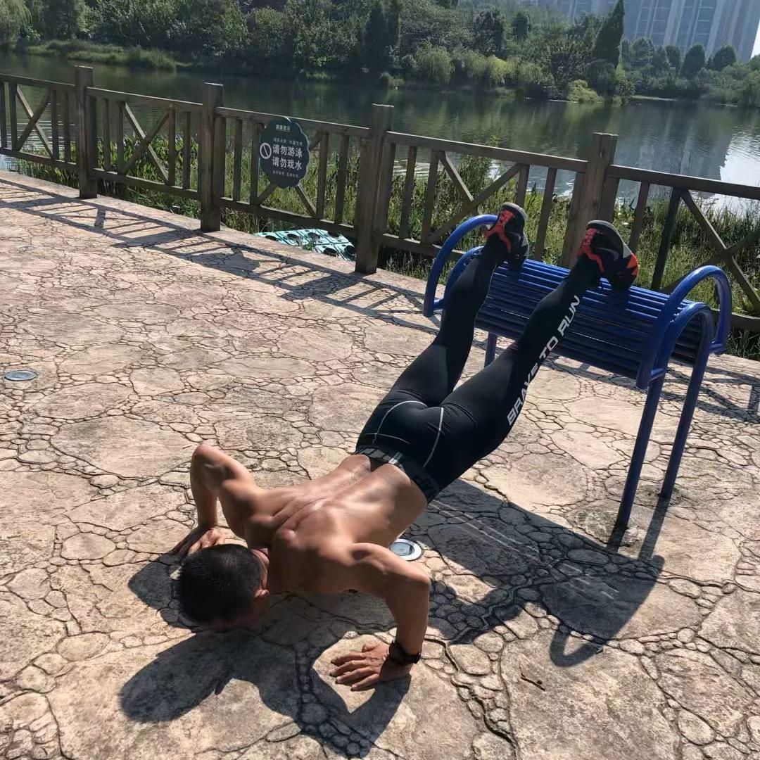 🇨🇳军哥嘹亮