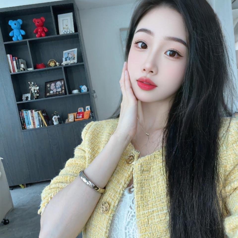 武冈哆米美甲美睫工作室-樱子