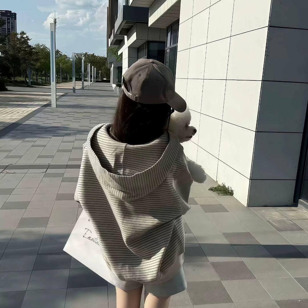 不跟你玩.