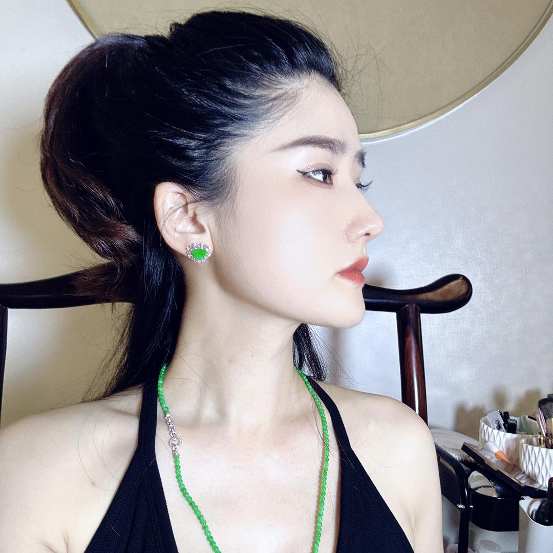 天地人和翡翠红木体验馆