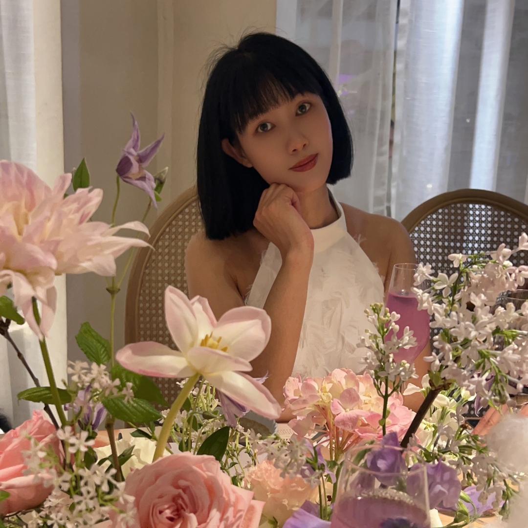 思思美食屋⁴¹³