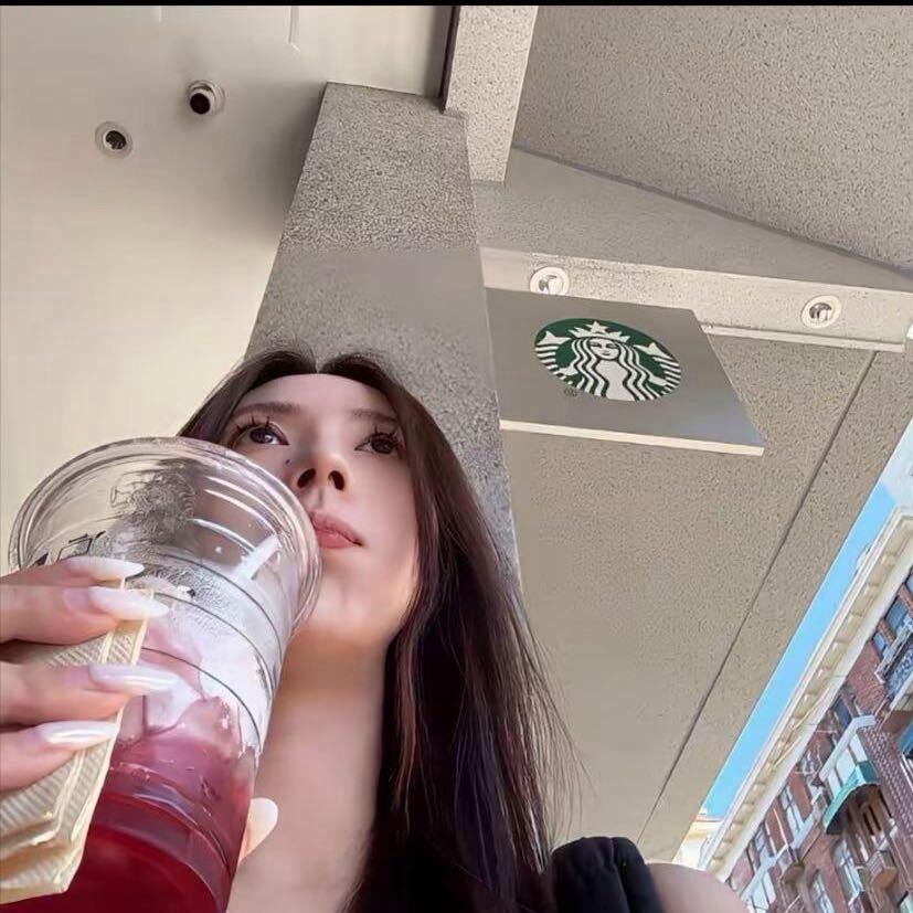 茉莉奶绿重度爱好者