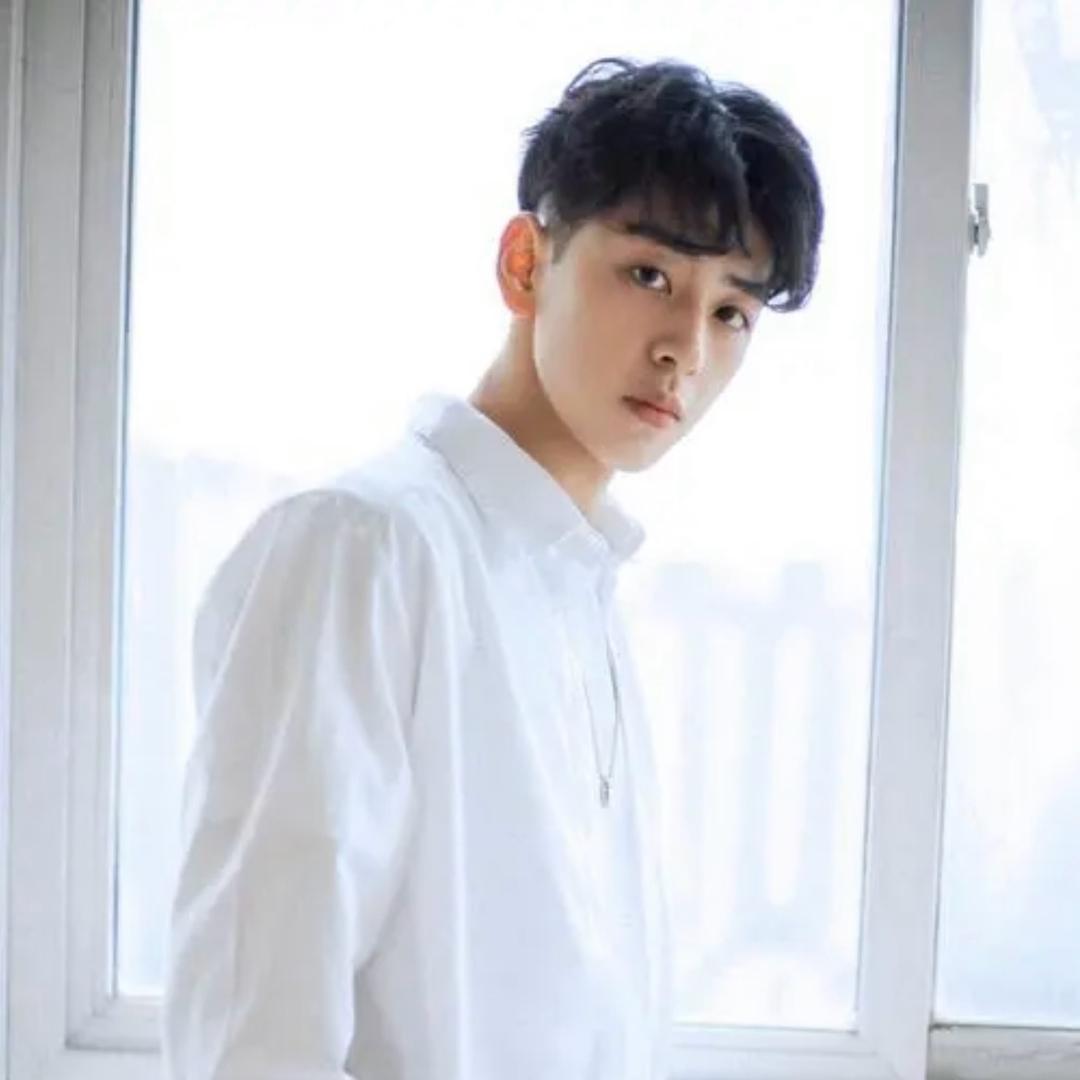 安安                 .