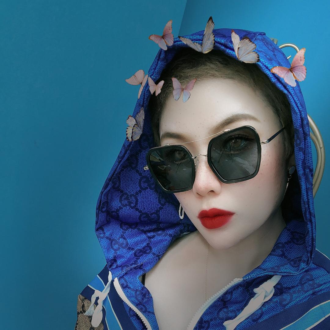 晨浠服饰【晨浠服饰二号店正在直播】
