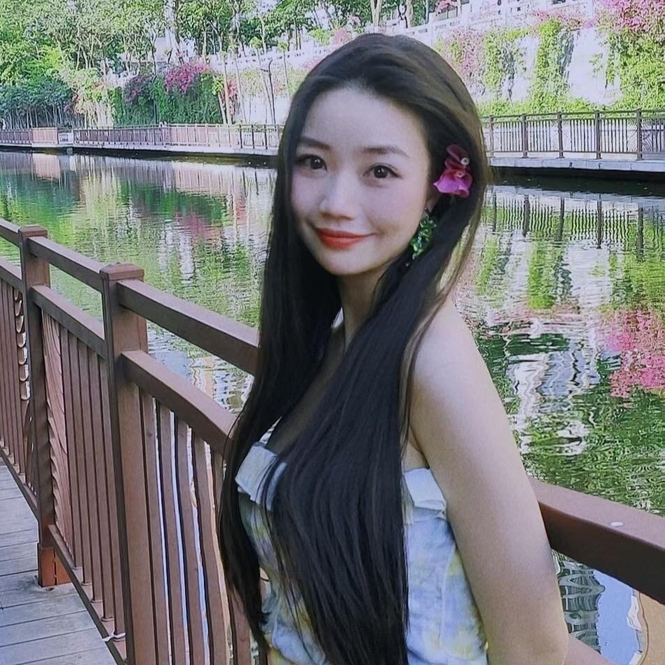 洛洛「甄选运动瑜伽服饰」