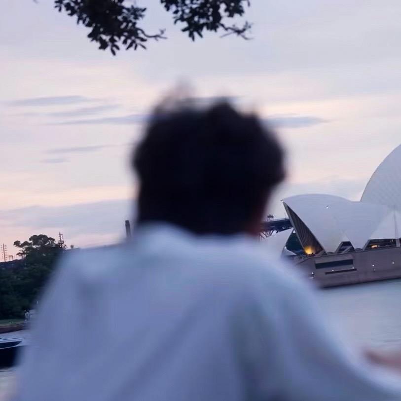 𝘾𝙊𝙇𝘿𝘽𝙍𝙀𝙒