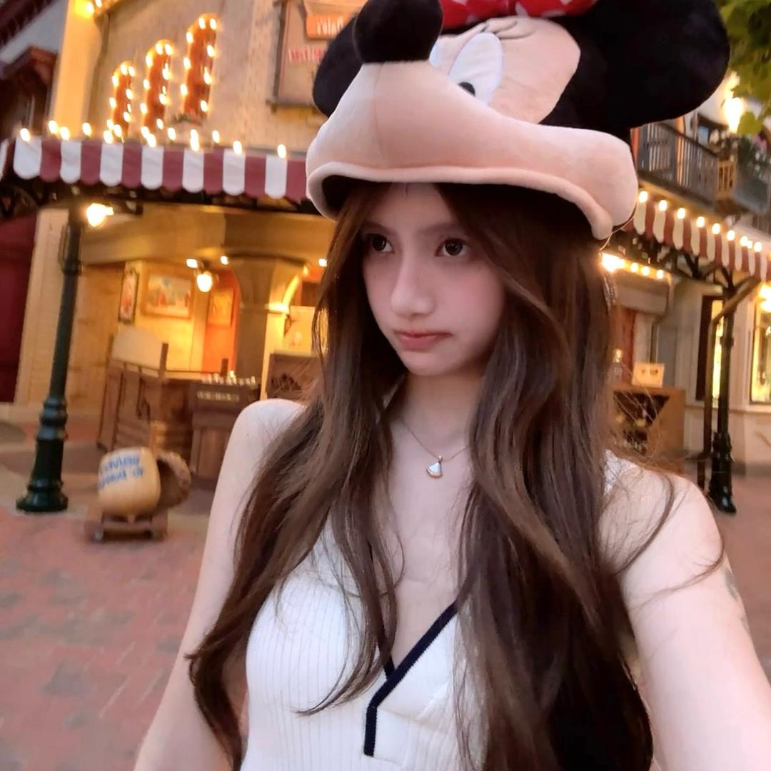 11🧸