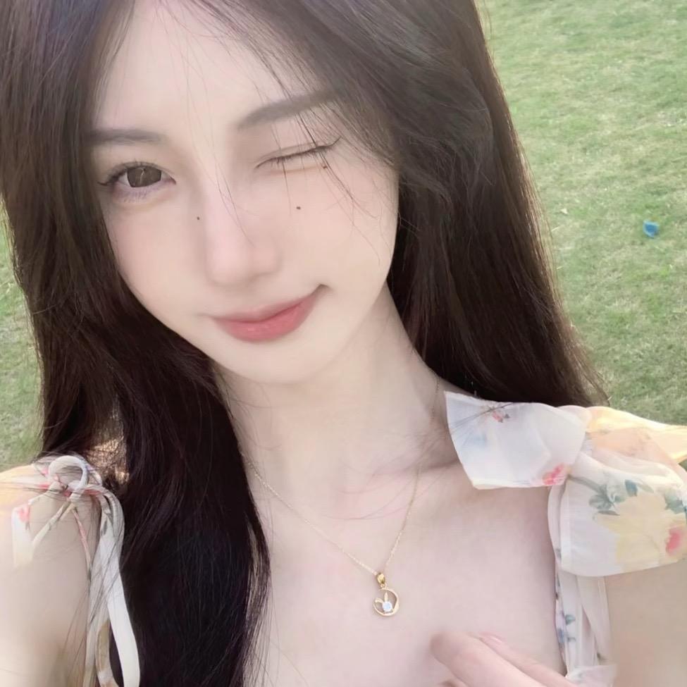 爱丽丝今天梦游了吗