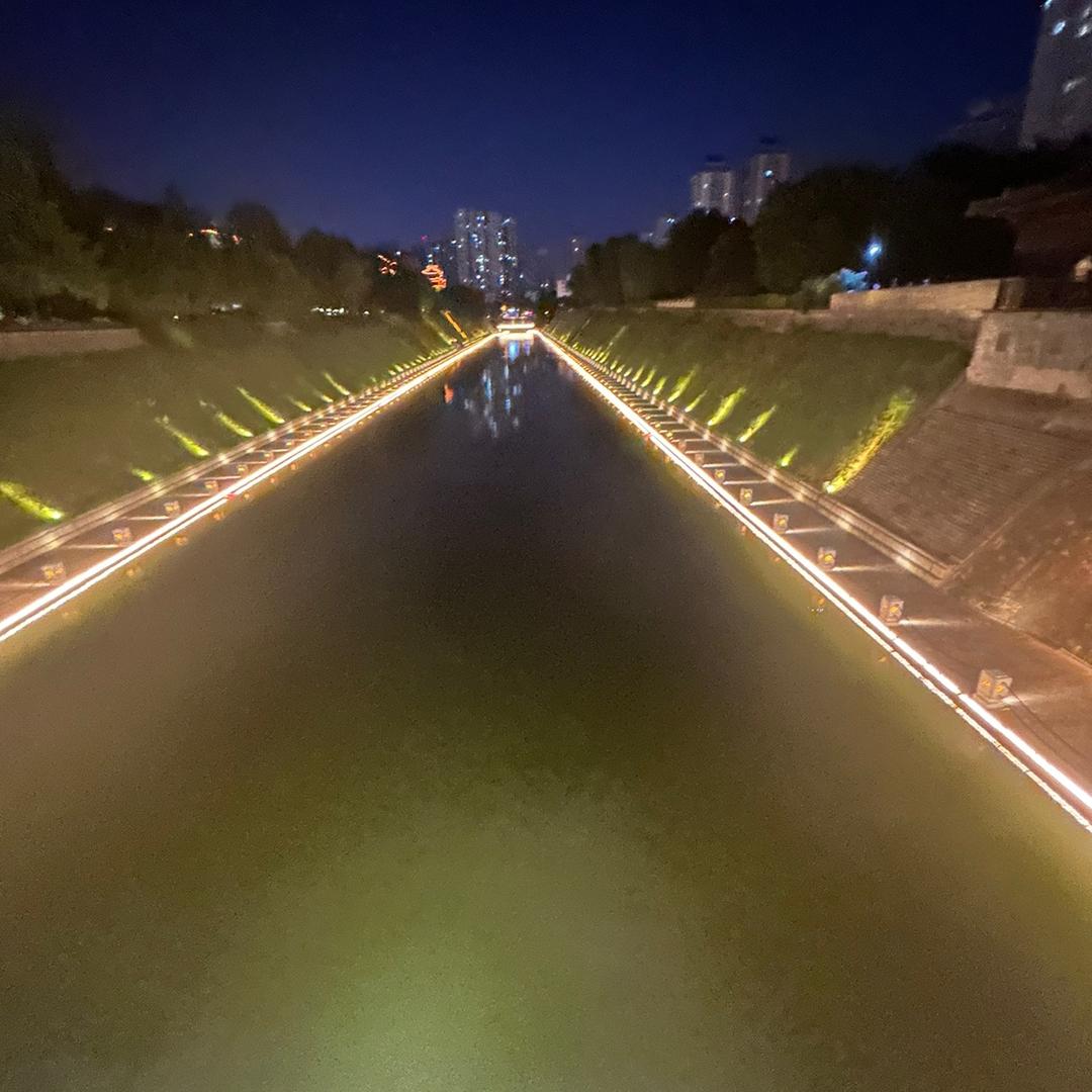 青风淡影
