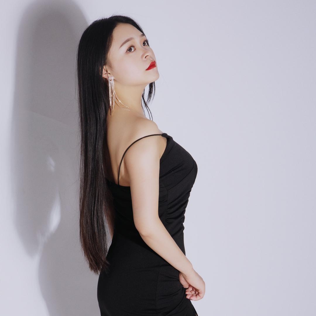 六枝养发中心小郑