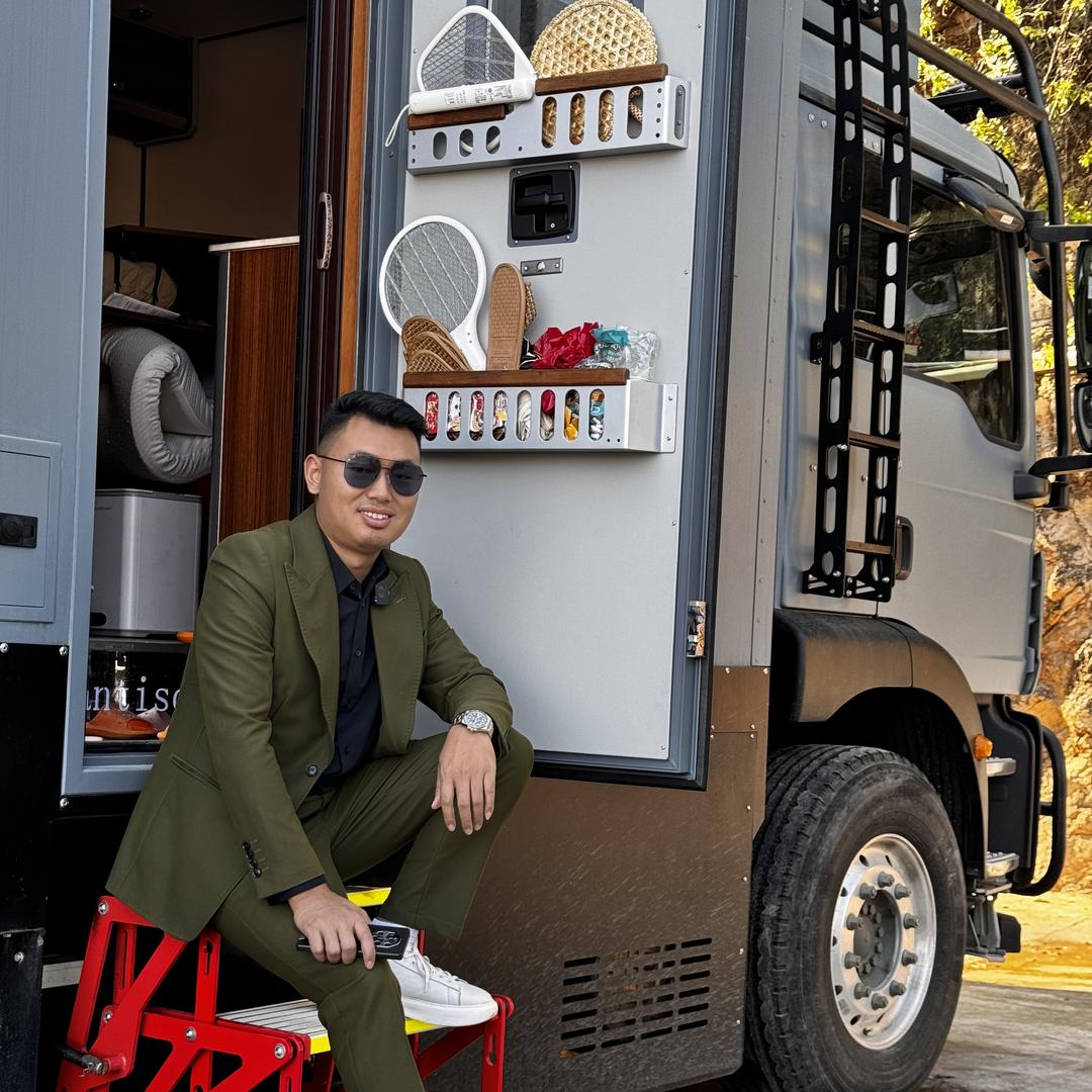 贵阳李老表二手车