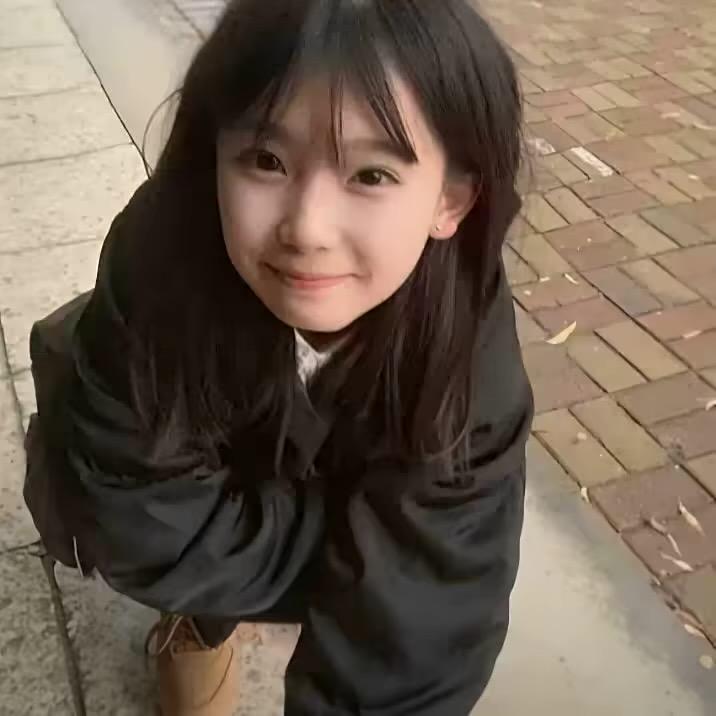 靠脸吃饭差点饿死