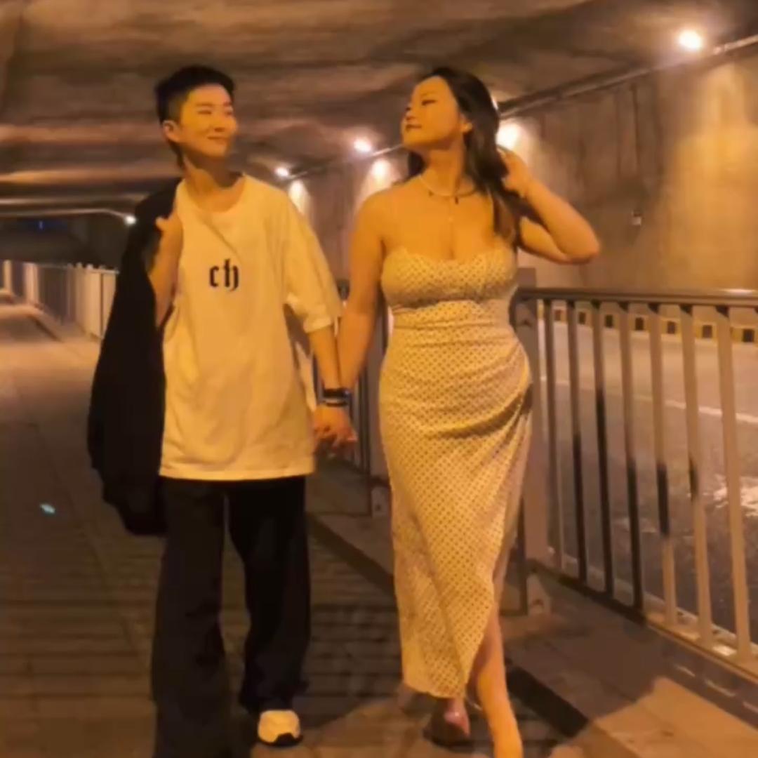 不止百变