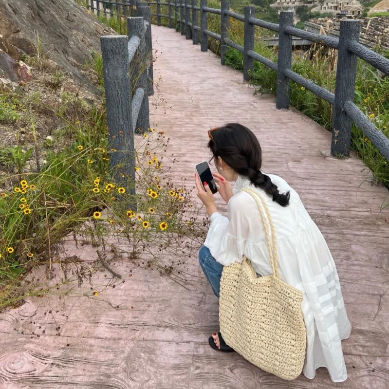 我不看月亮-🌙