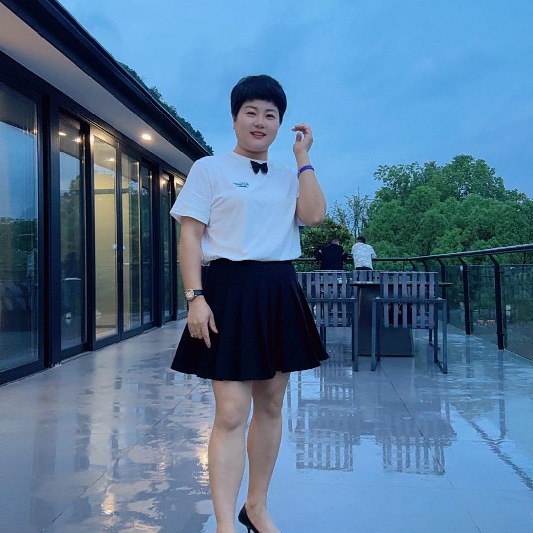 A小芹