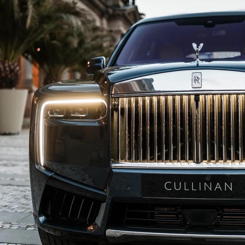 🇲🇴啊熠名品店