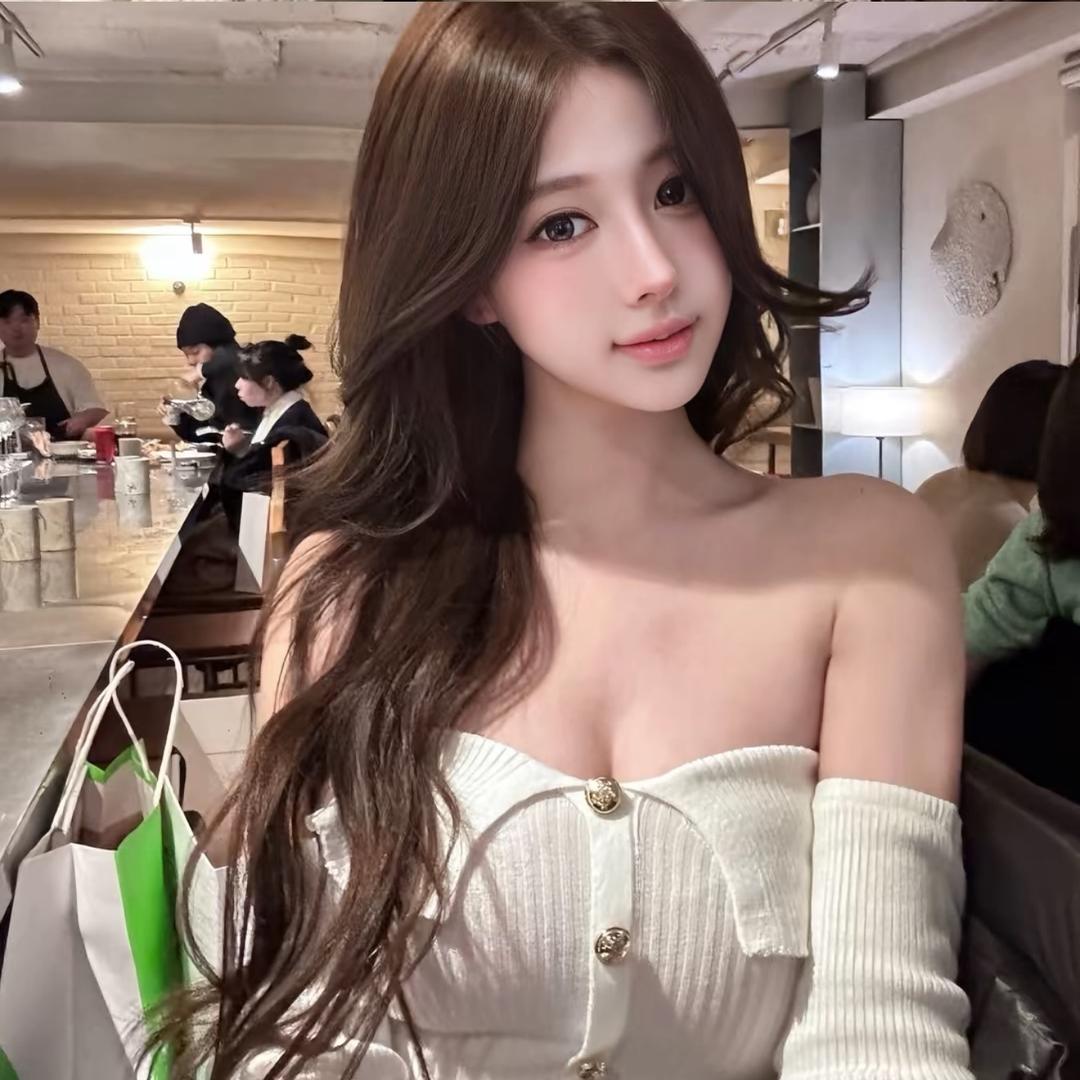 @77💃
