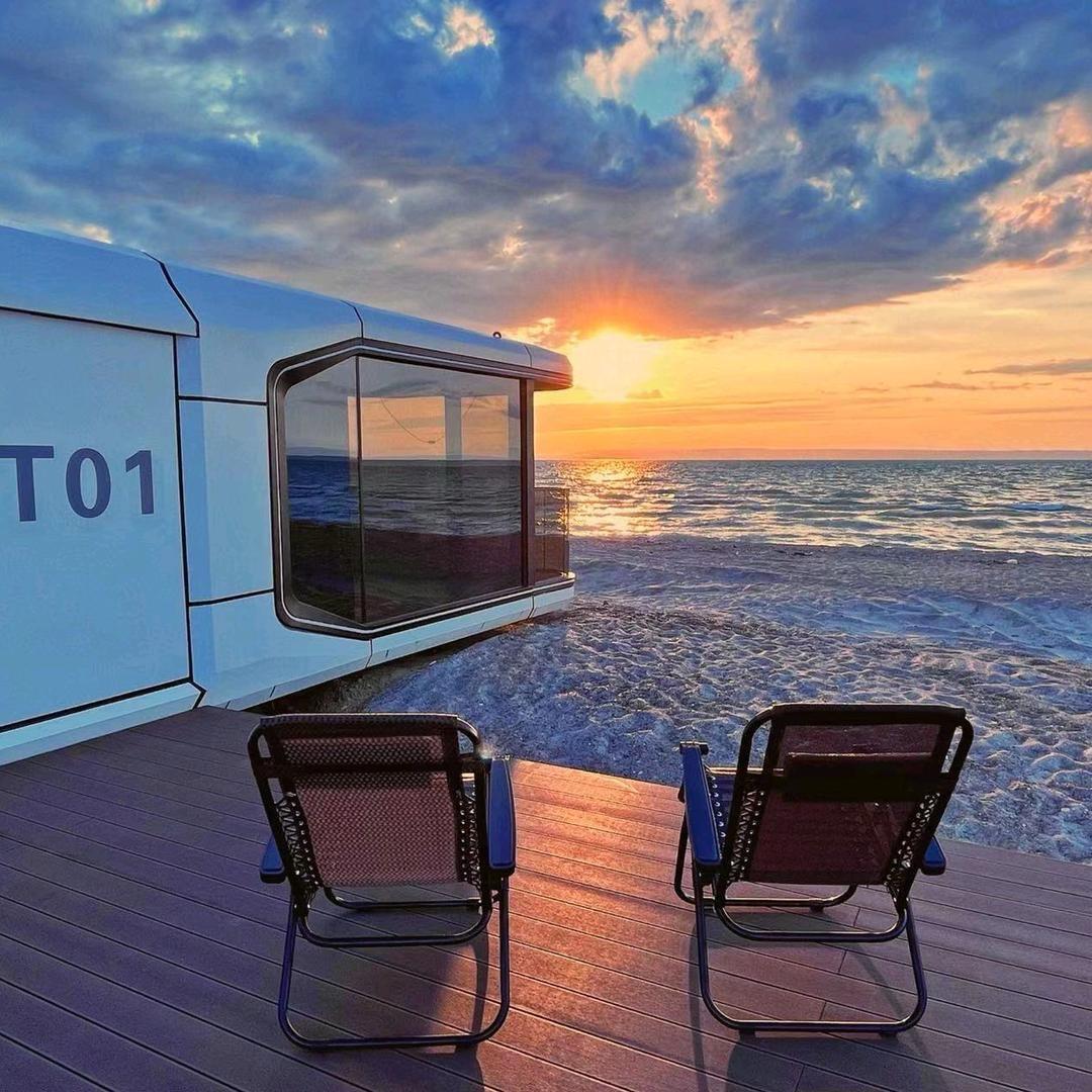 新疆泰美奢野营地-小慧