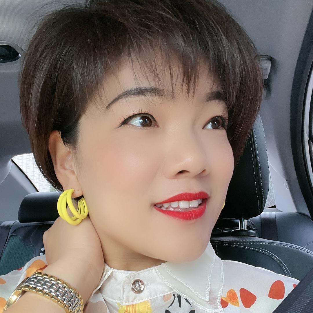 桥头姑娘