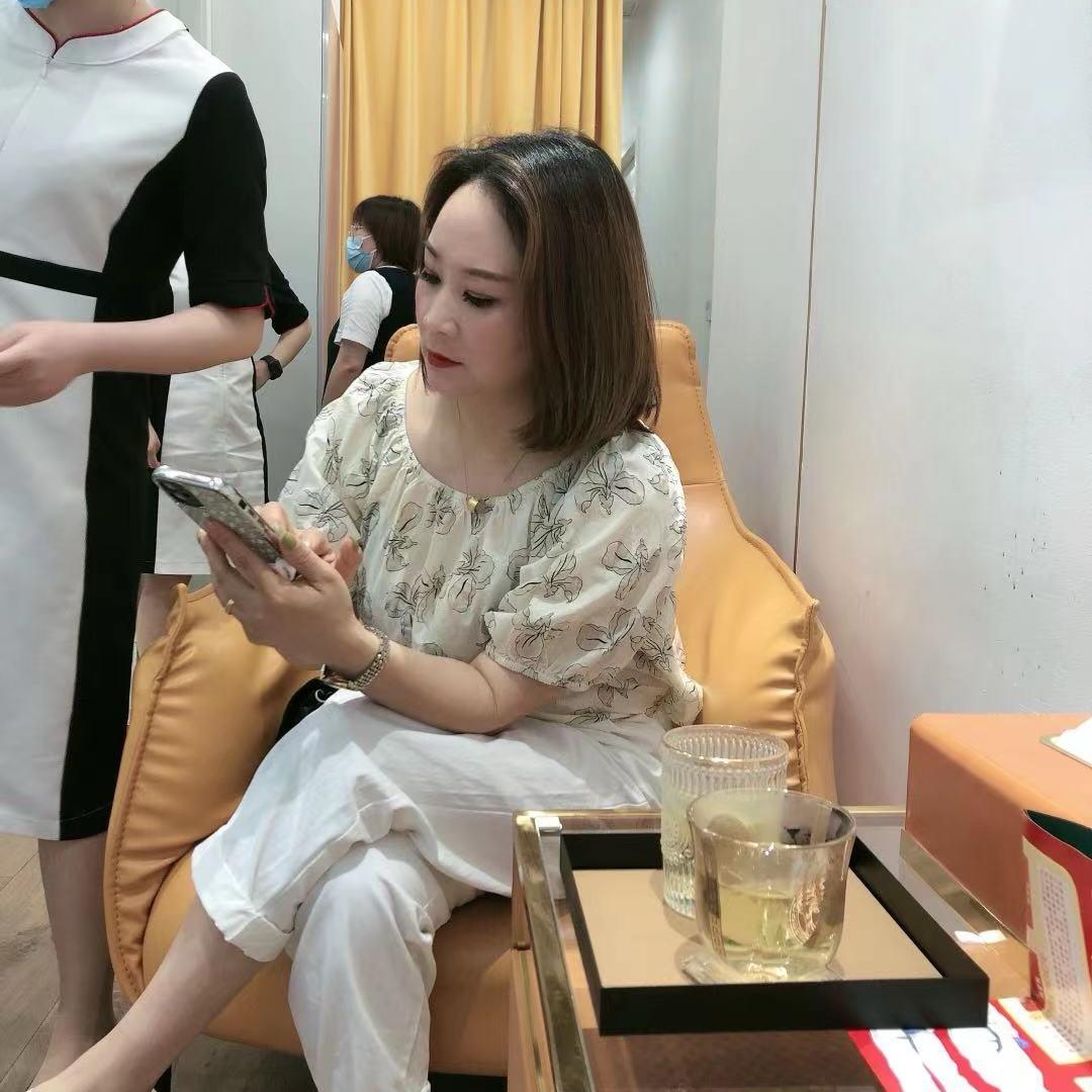 江山女装香香姐