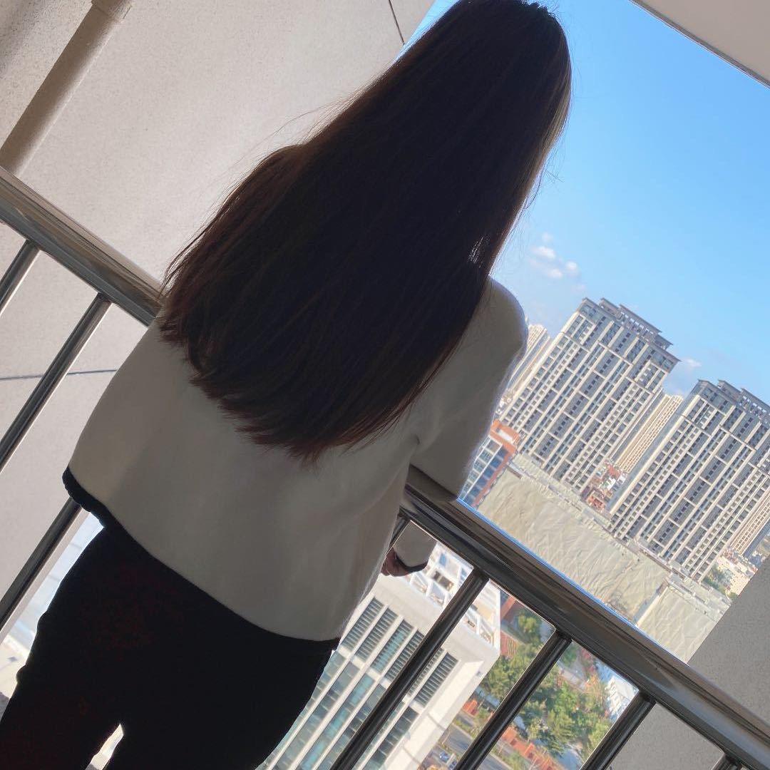 李休想.