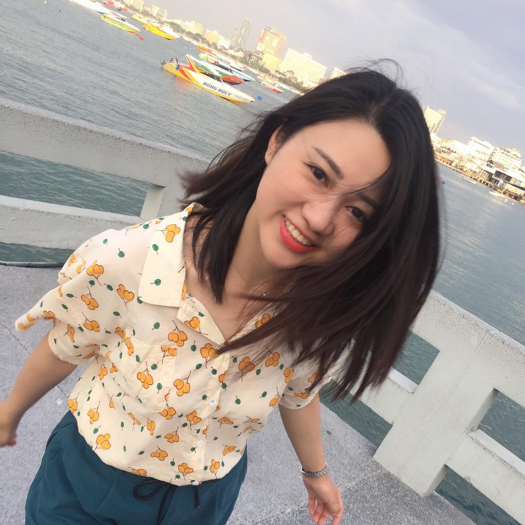 小鱼不是 🐟