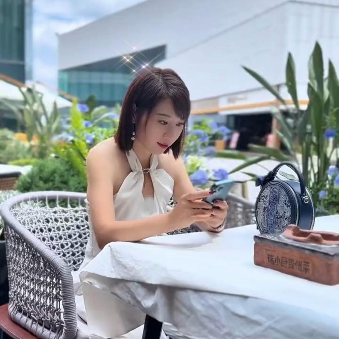 贵州姗姗（招搭档）