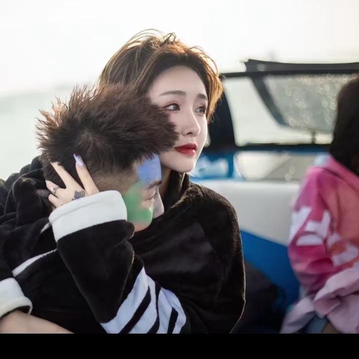 RE依拉💜