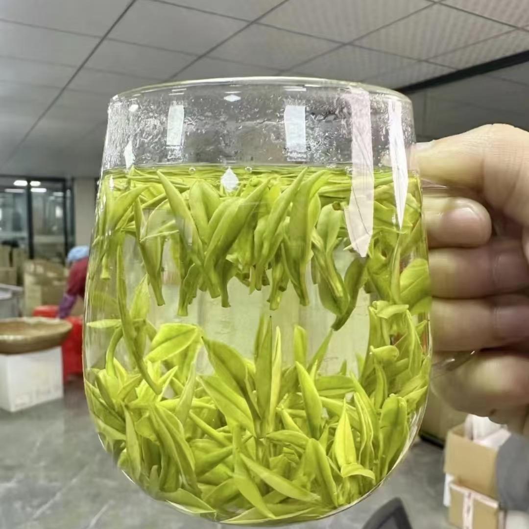 安吉山石白茶