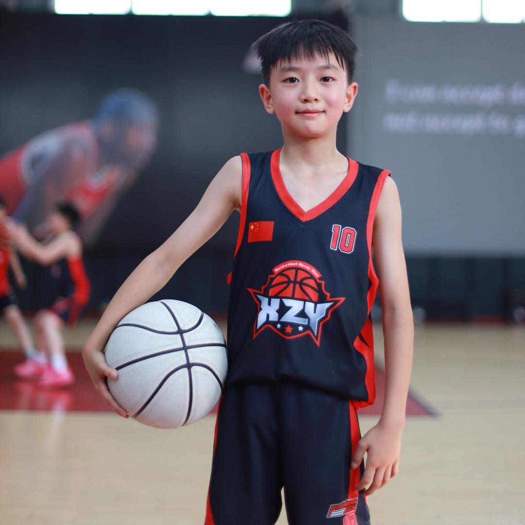 U7篮球手🏀汉堡🇨🇳