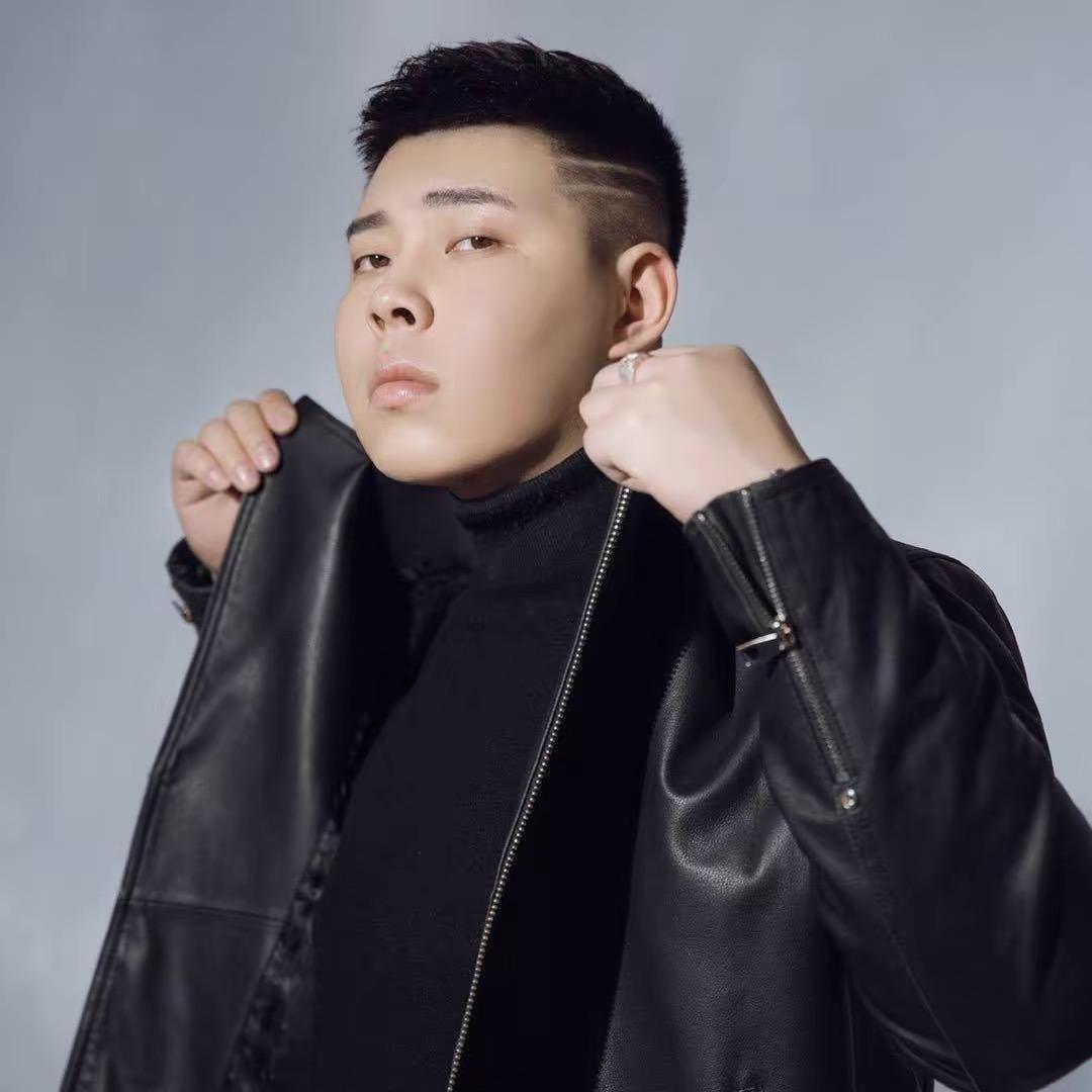 王启航  🔥