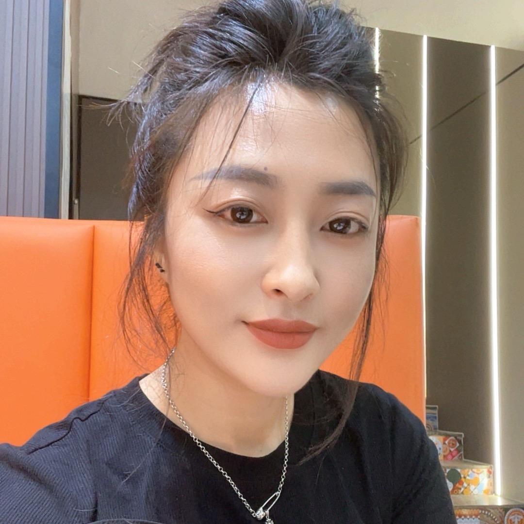 你佳姐（盘瑾李氏筋头巴脑火锅三部井下店）