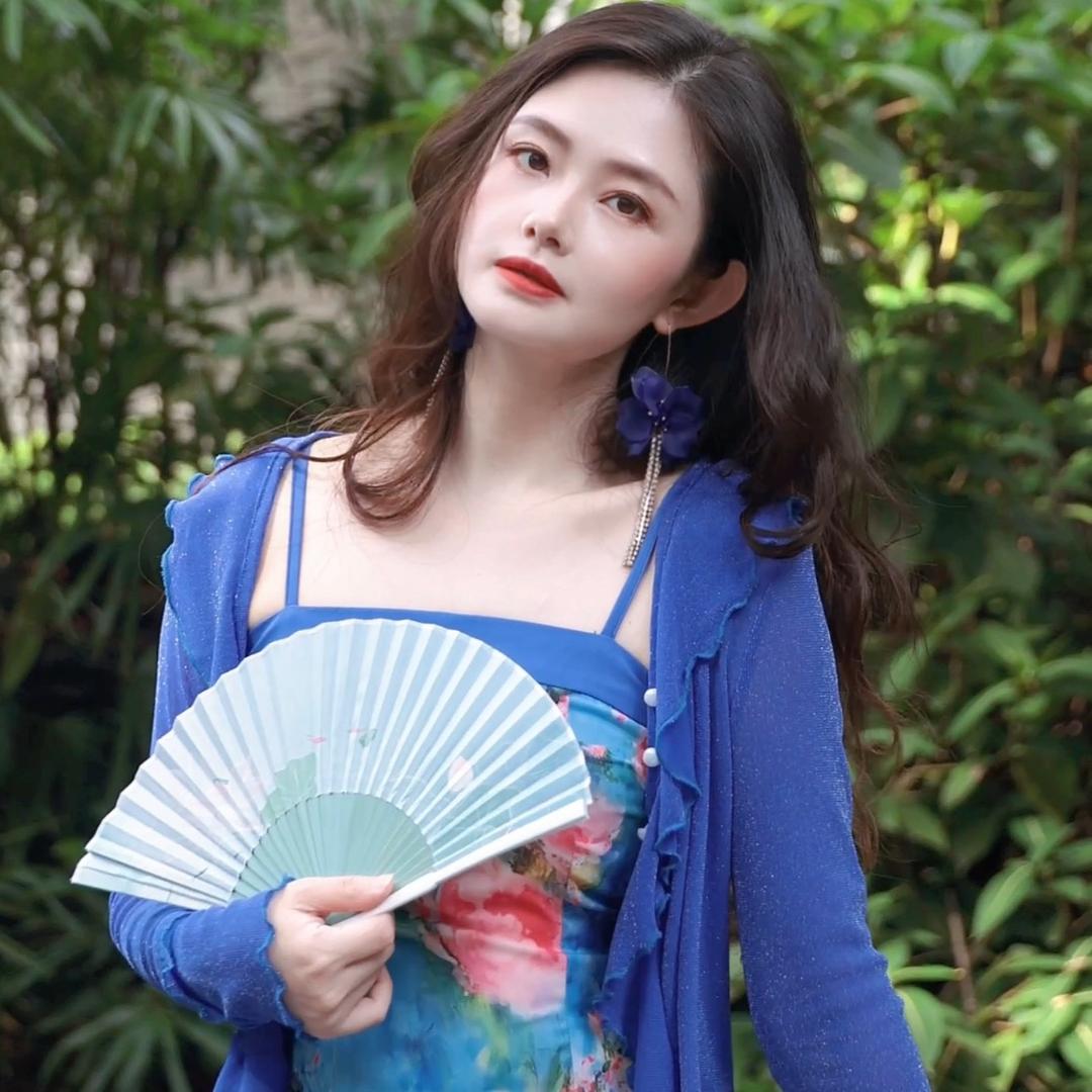 一只灰小猫服饰（民国版）