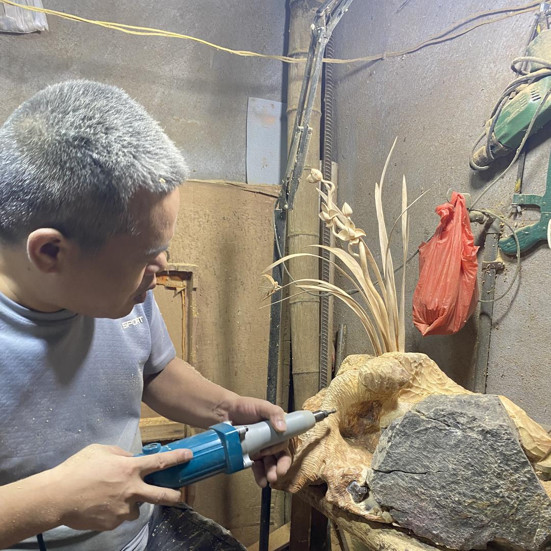 老吴雕刻