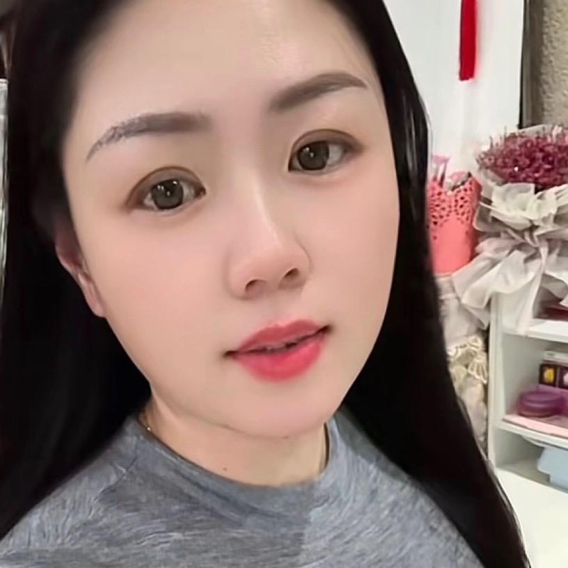 女装❌鐽鬕肄膚