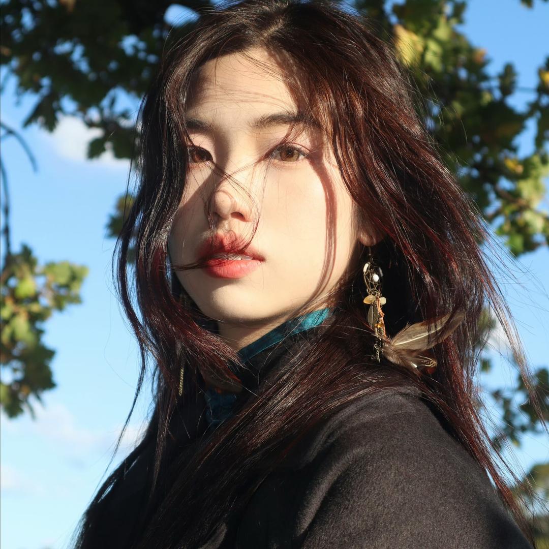 世木希子