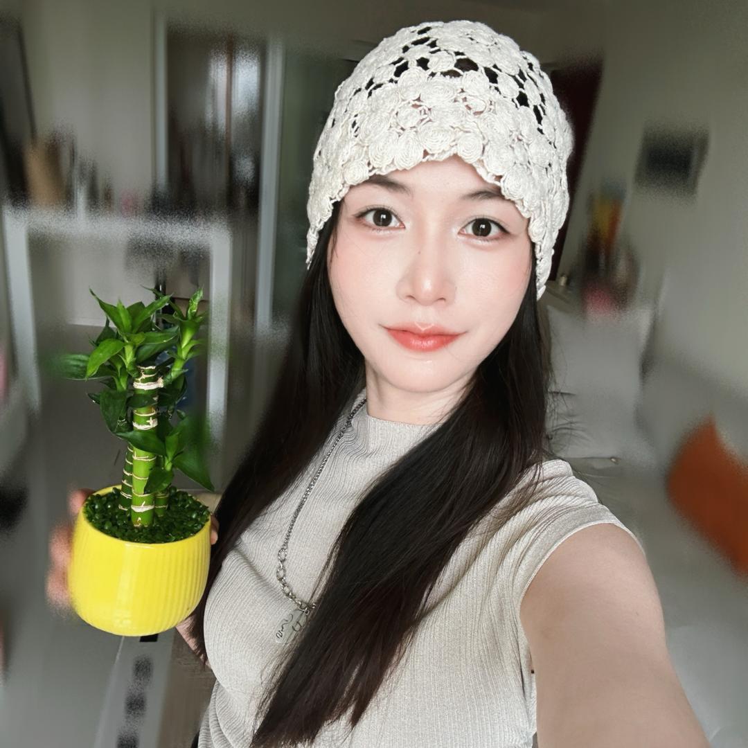 美少女吃吃